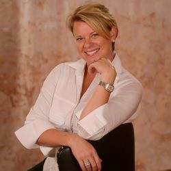Lena Karkalas Lena Karkalas